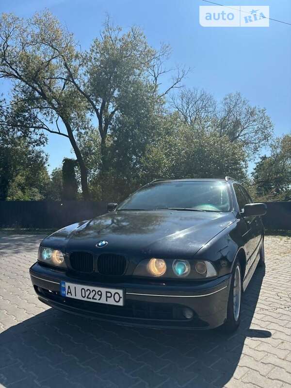 2002 bmw 520i