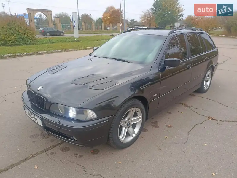 2003 bmw 520i