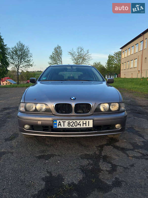 2005 bmw 525i