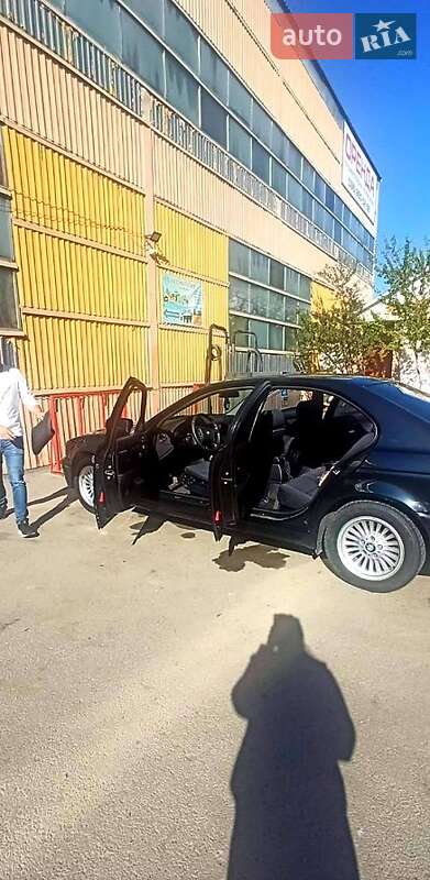 2002 bmw 520