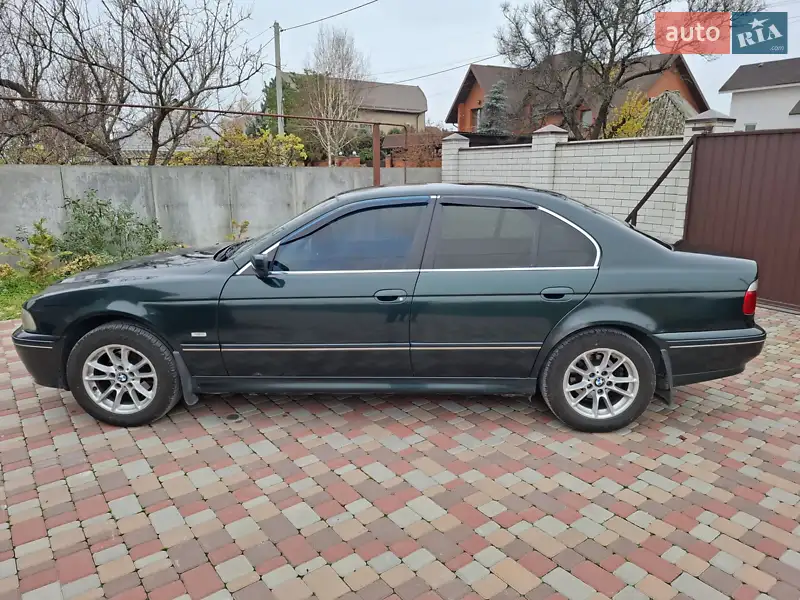 2002 bmw 520i