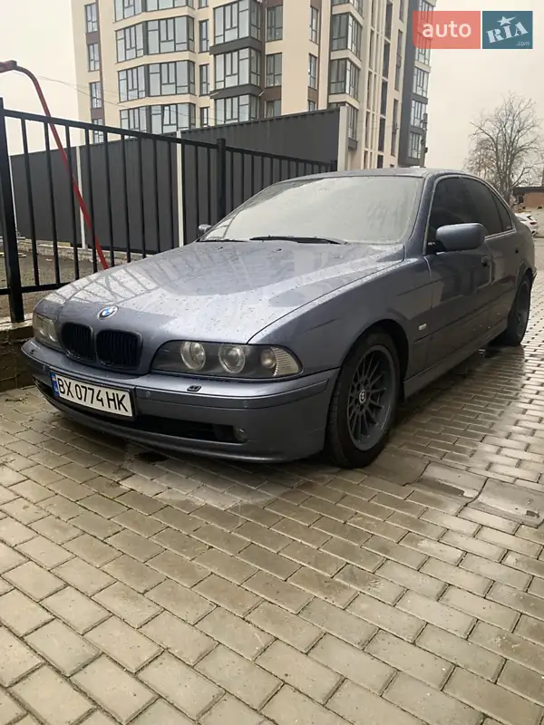 2002 bmw 520i