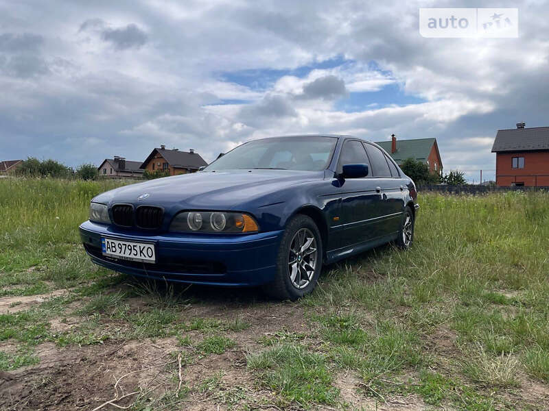 2000 bmw 520i