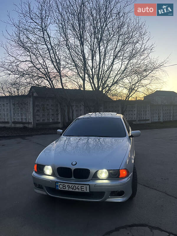 2000 bmw 520i