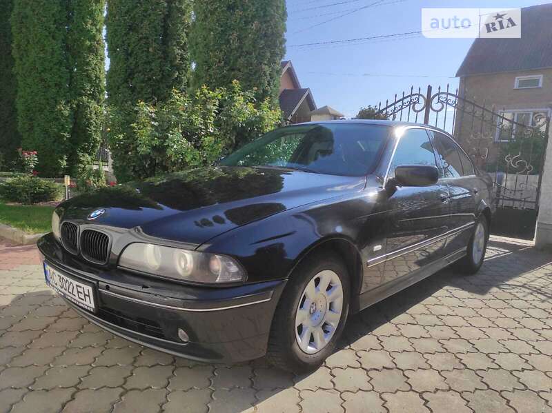 2002 bmw 520i