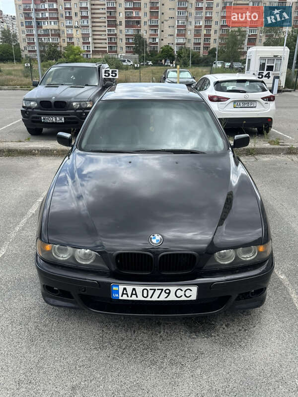 2000 bmw 520i