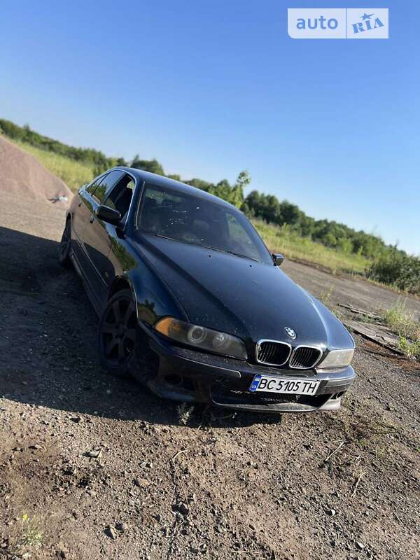 2001 bmw 520i