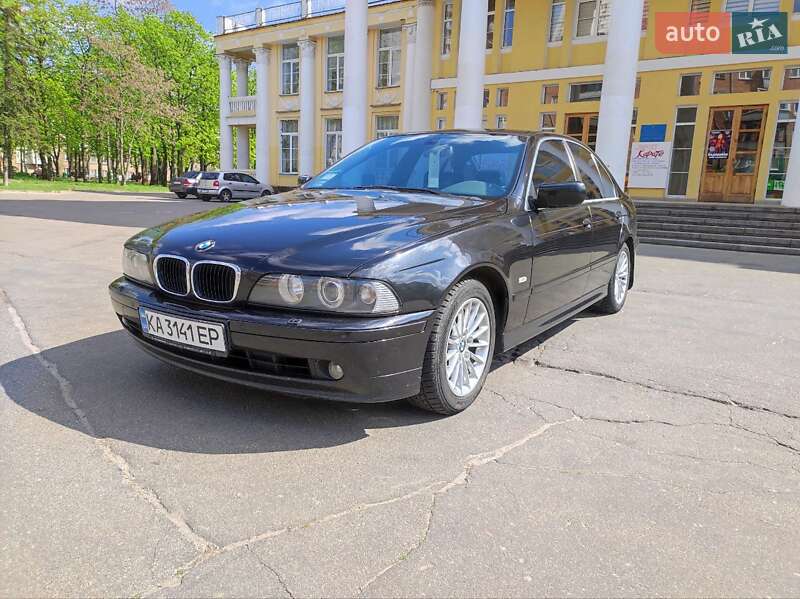 2000 bmw 520i