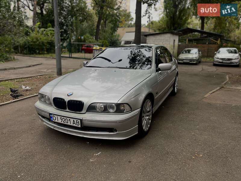 2001 bmw 520i