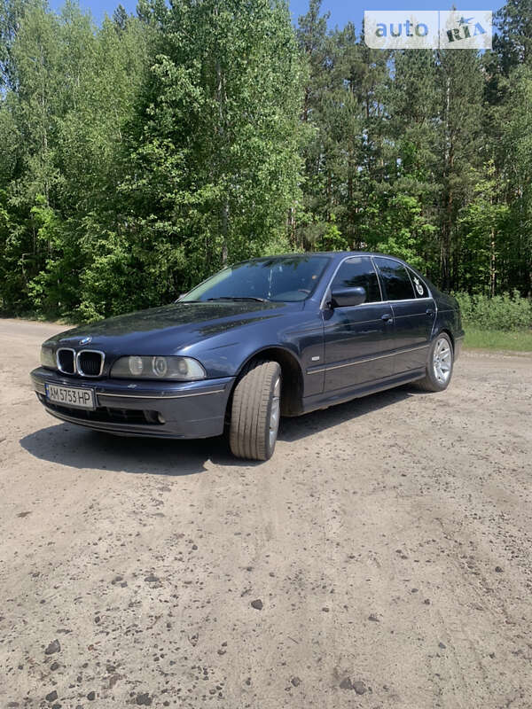2002 bmw 520i