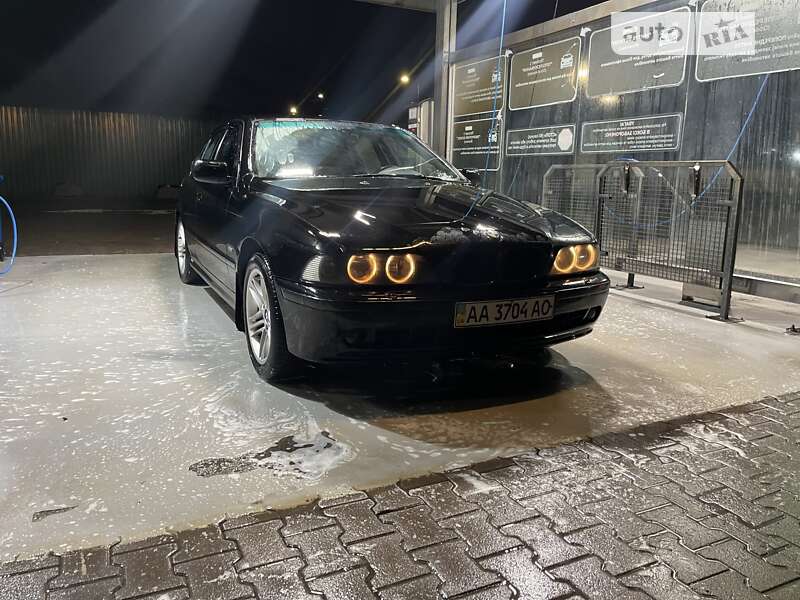 2000 bmw 520i