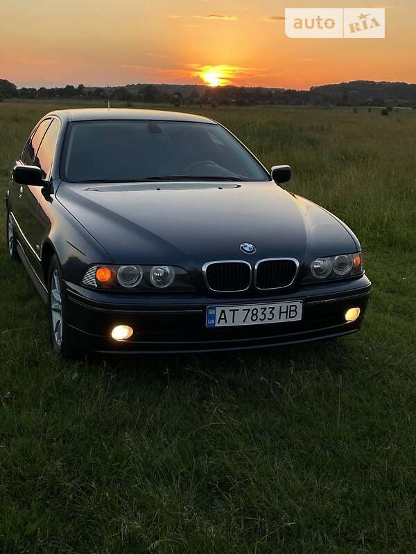 2002 bmw 520i