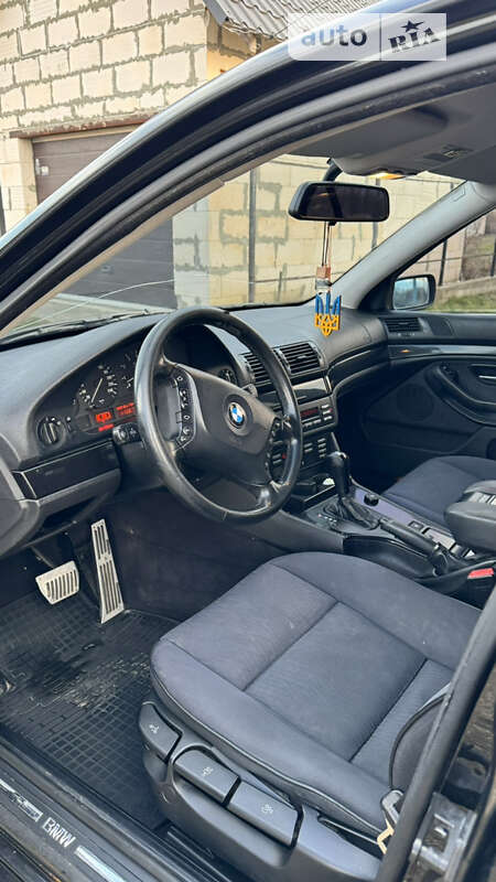 2001 bmw 520i