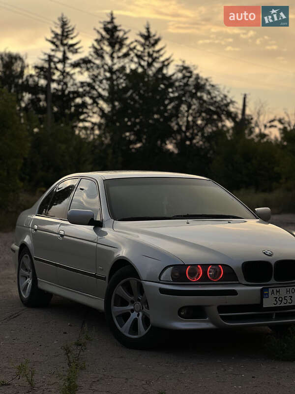 2002 bmw 525i