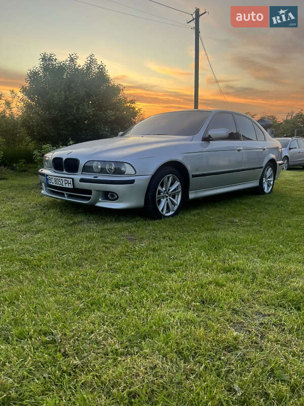 2002 bmw 525i