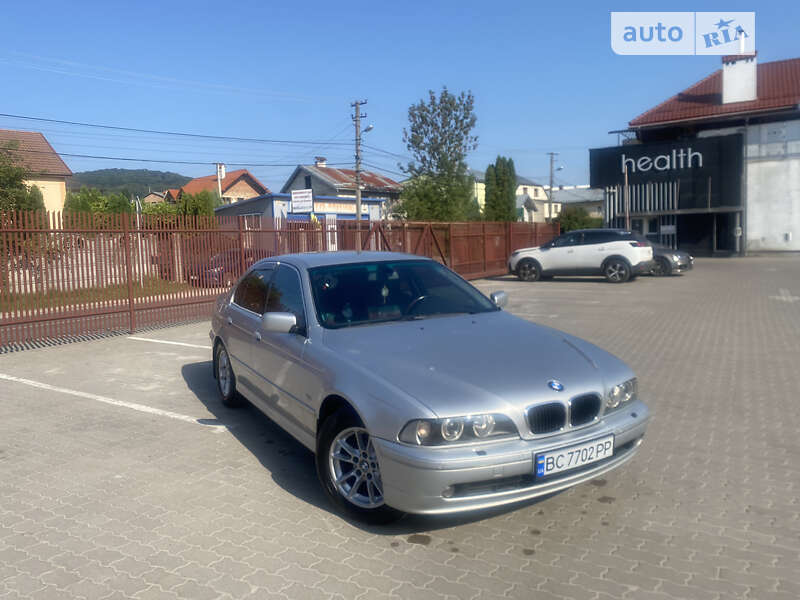 2002 bmw 530i