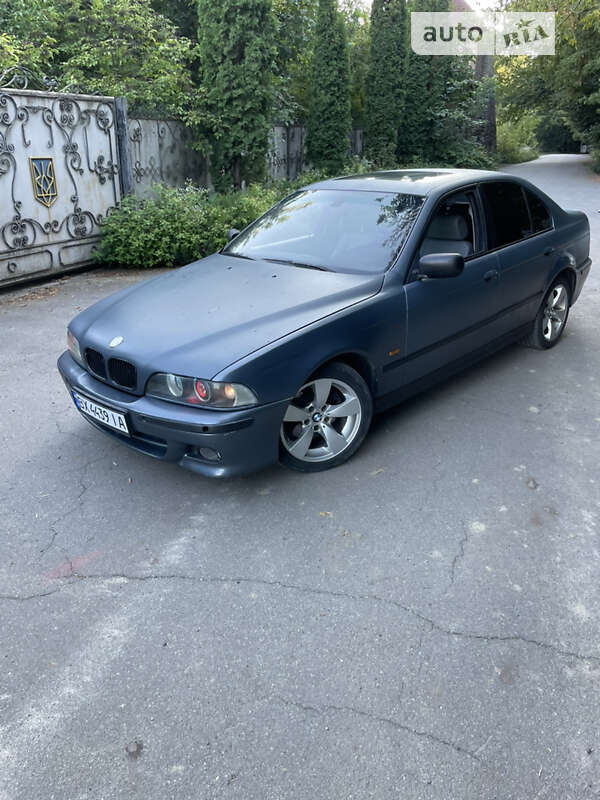 2001 bmw 530i