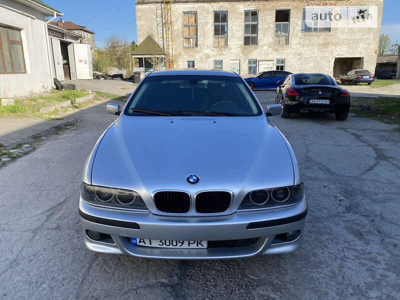 2002 bmw 530i