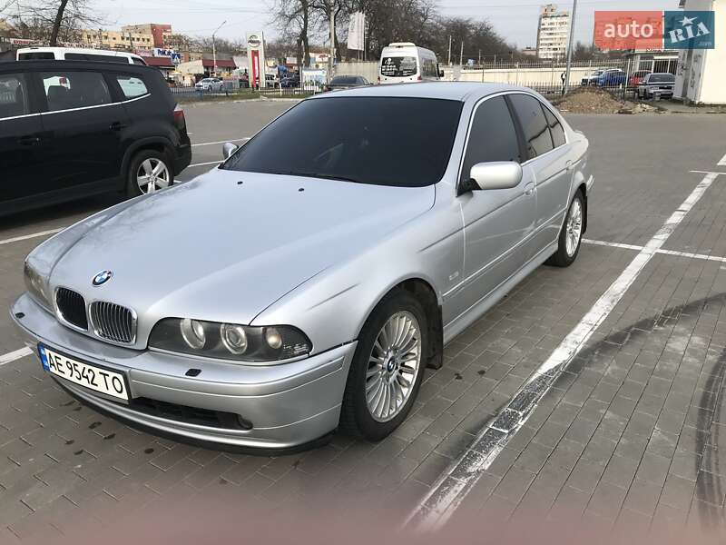 2002 bmw 530i