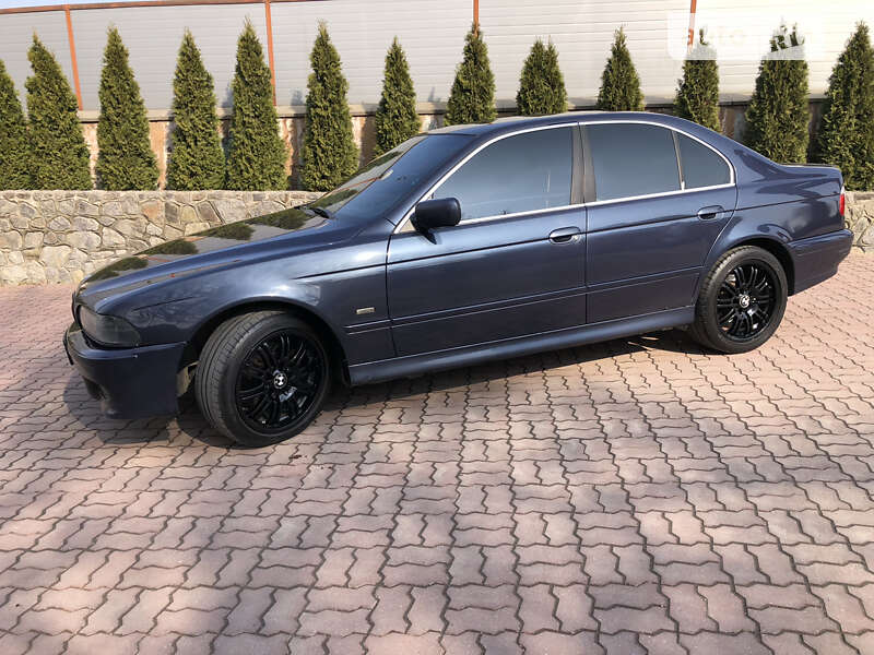 2002 bmw 530i