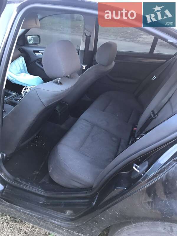2004 bmw 3 series