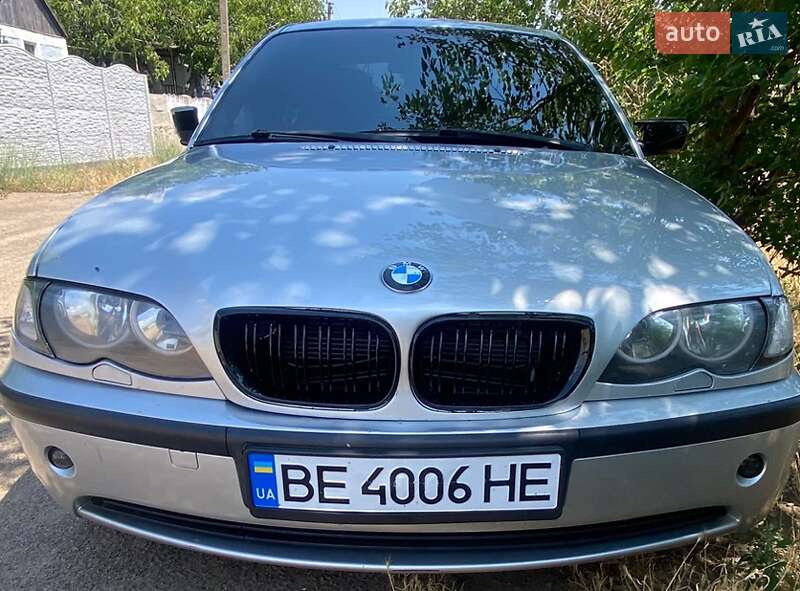 2004 bmw 320i