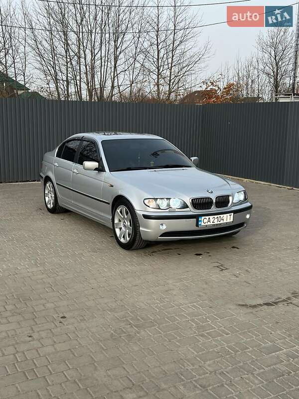 2004 bmw 320i