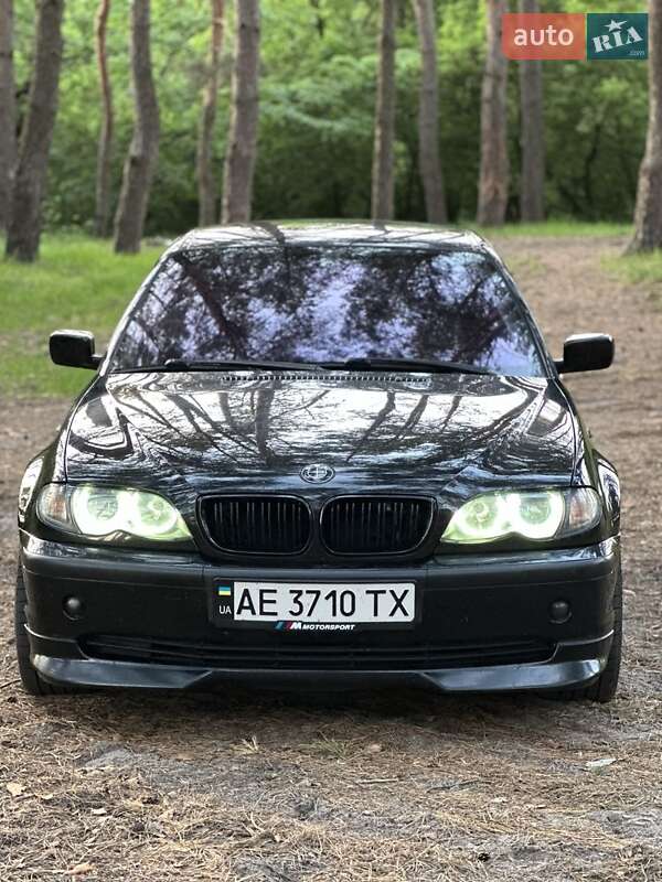 2002 bmw 320i