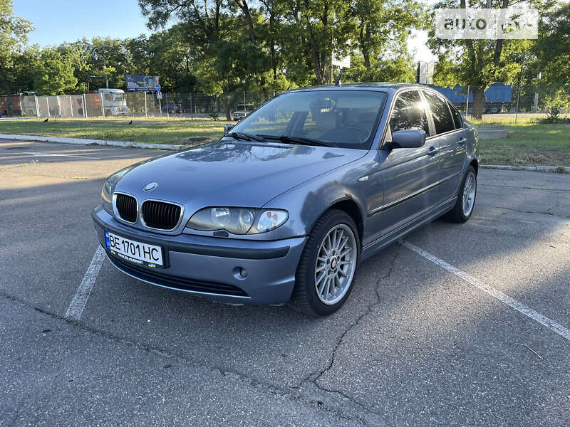 2004 bmw 320i