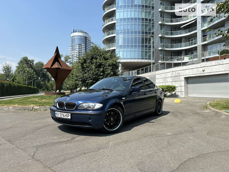 2004 bmw 320i