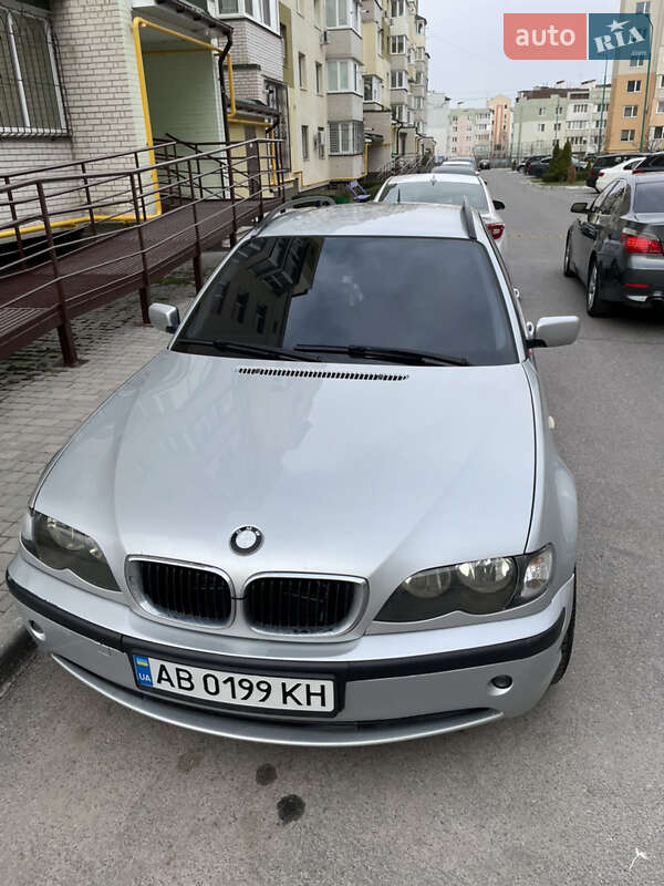 2004 bmw 318i