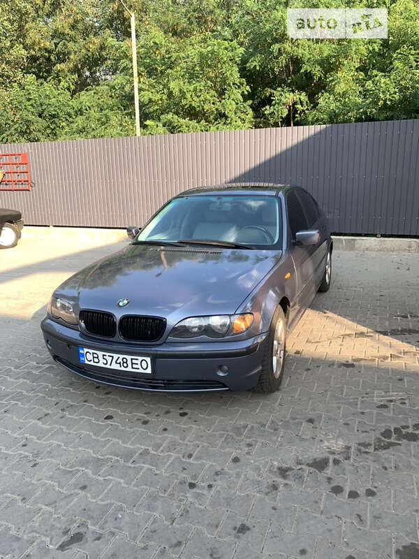 2004 bmw 318i
