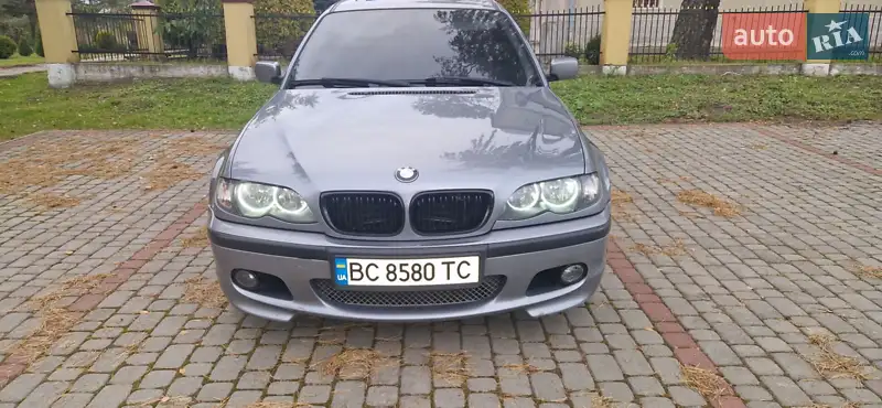 2004 bmw 318i