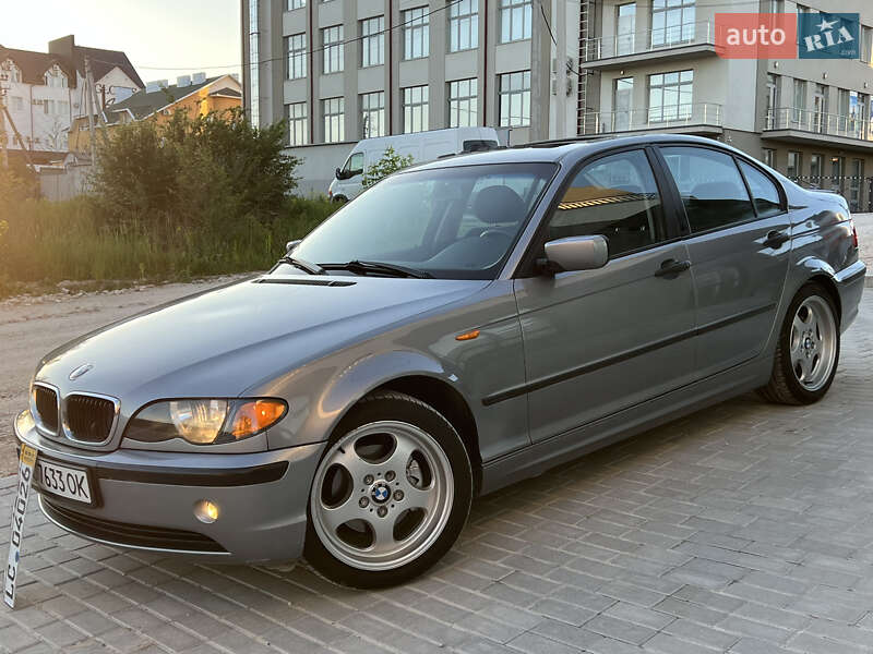 2004 bmw 318i