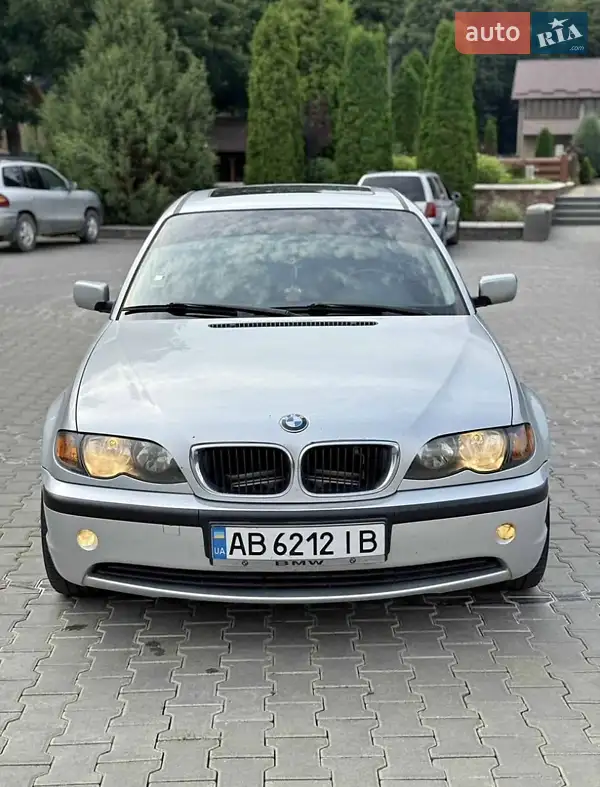 2004 bmw 318i