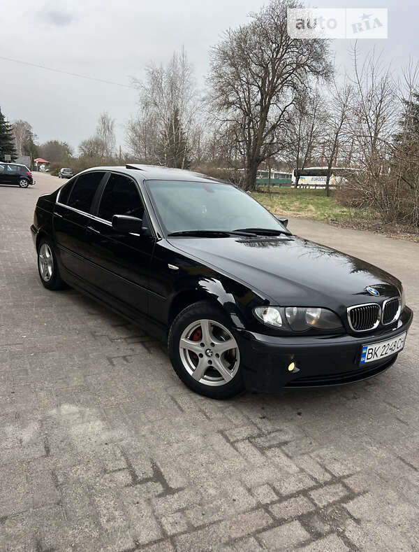 2004 bmw 318i