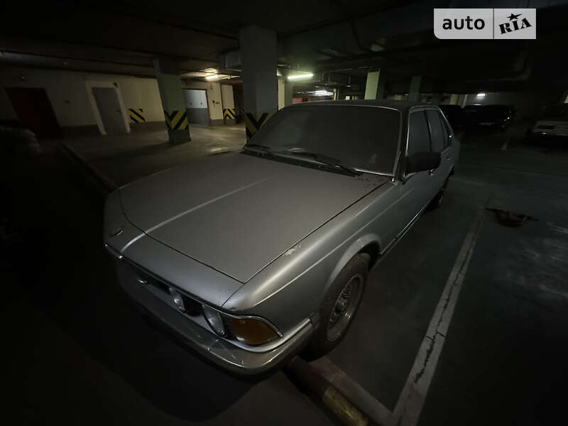 1983 bmw 728i