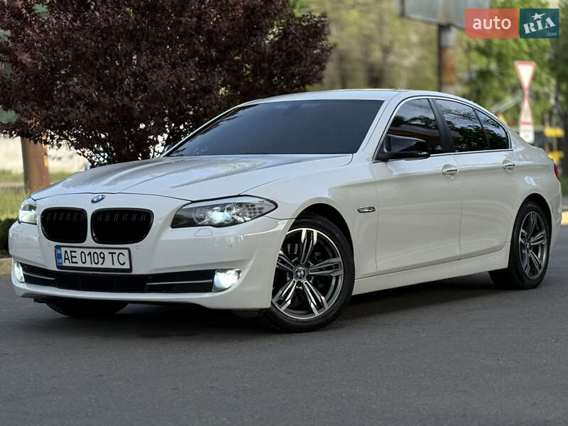 2010 bmw 523i