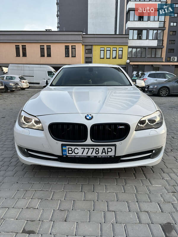 2010 bmw 523i