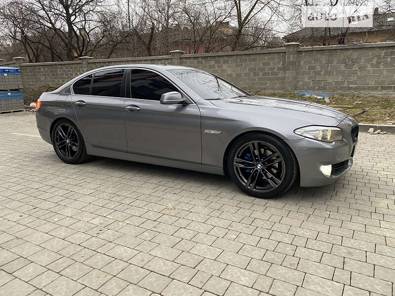 2010 bmw 528i