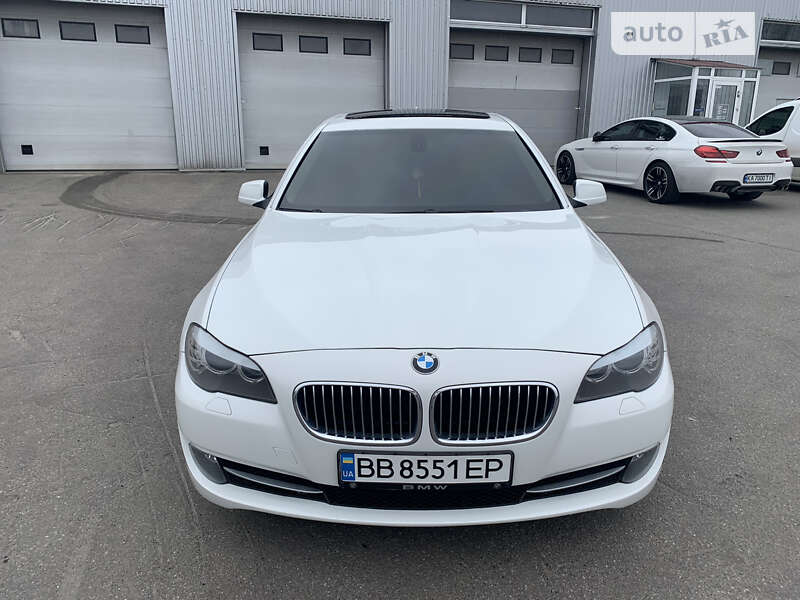 2011 bmw 528