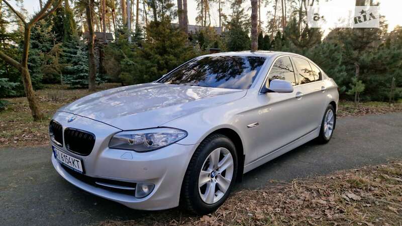 2010 bmw 528i