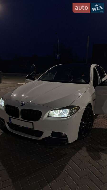 2011 bmw 528i