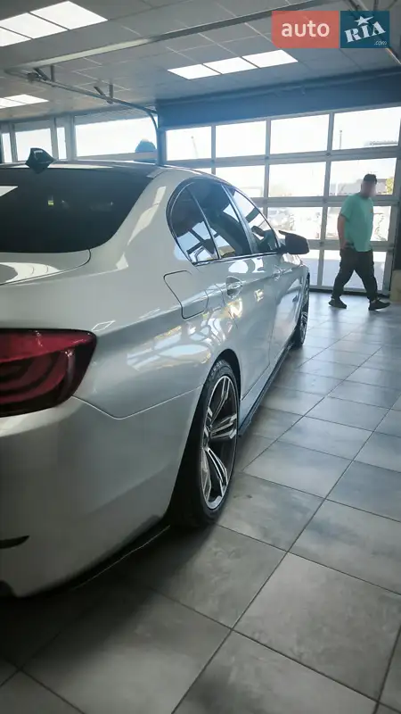 2010 bmw 528i