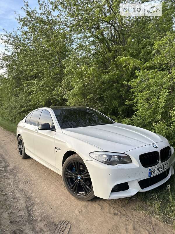 2011 bmw 520