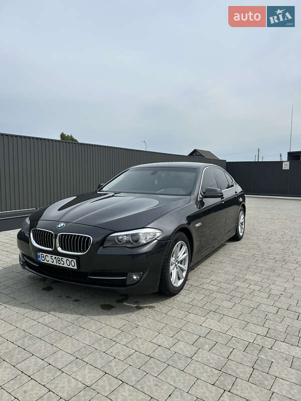 2011 bmw 520d