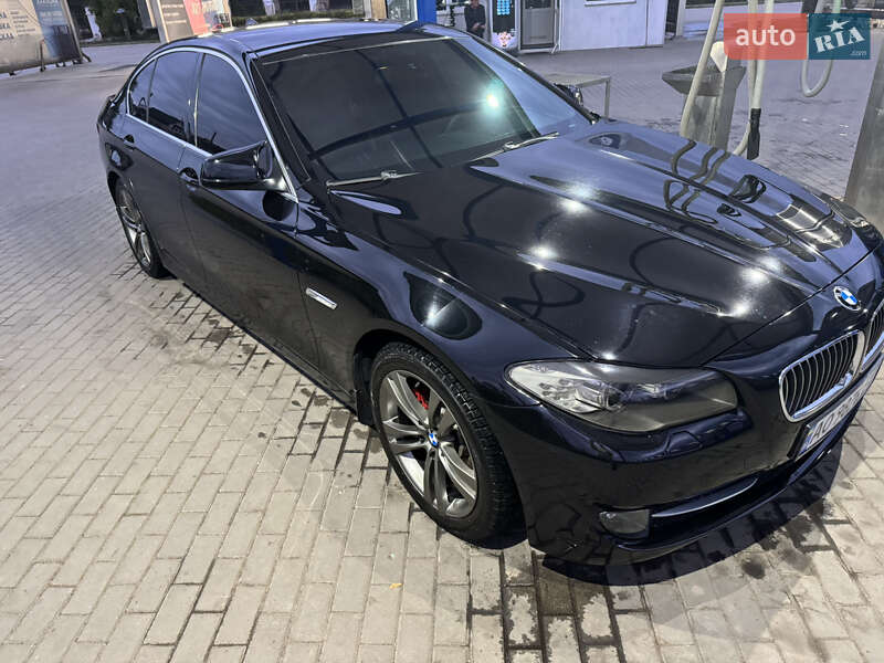 2011 bmw 520