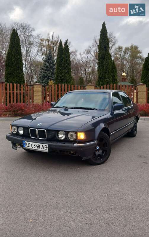 1990 bmw 735i