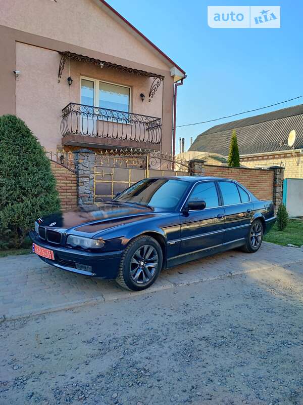 1999 bmw 728