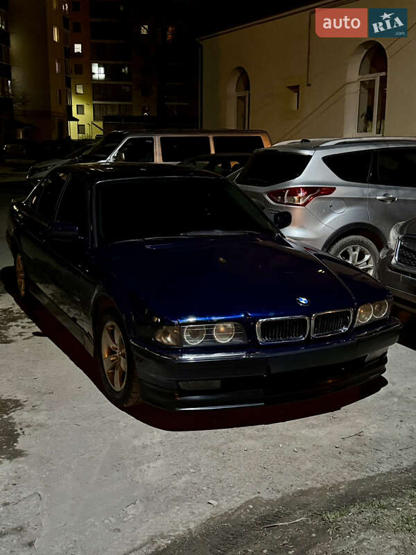 1999 bmw 728